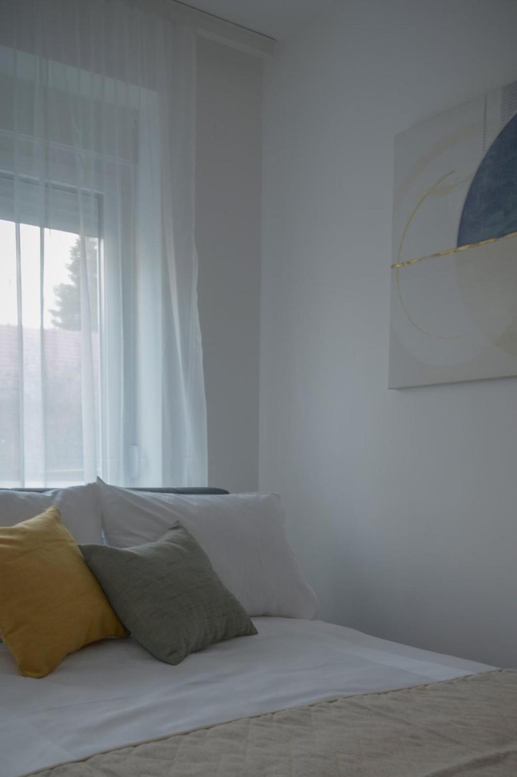Tera Apartment Zemun 베오그라드 외부 사진